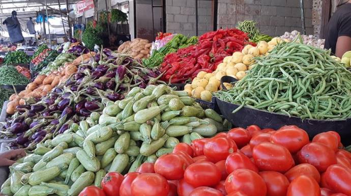 3063 طن خضار وفواكه واردات السوق المركزي