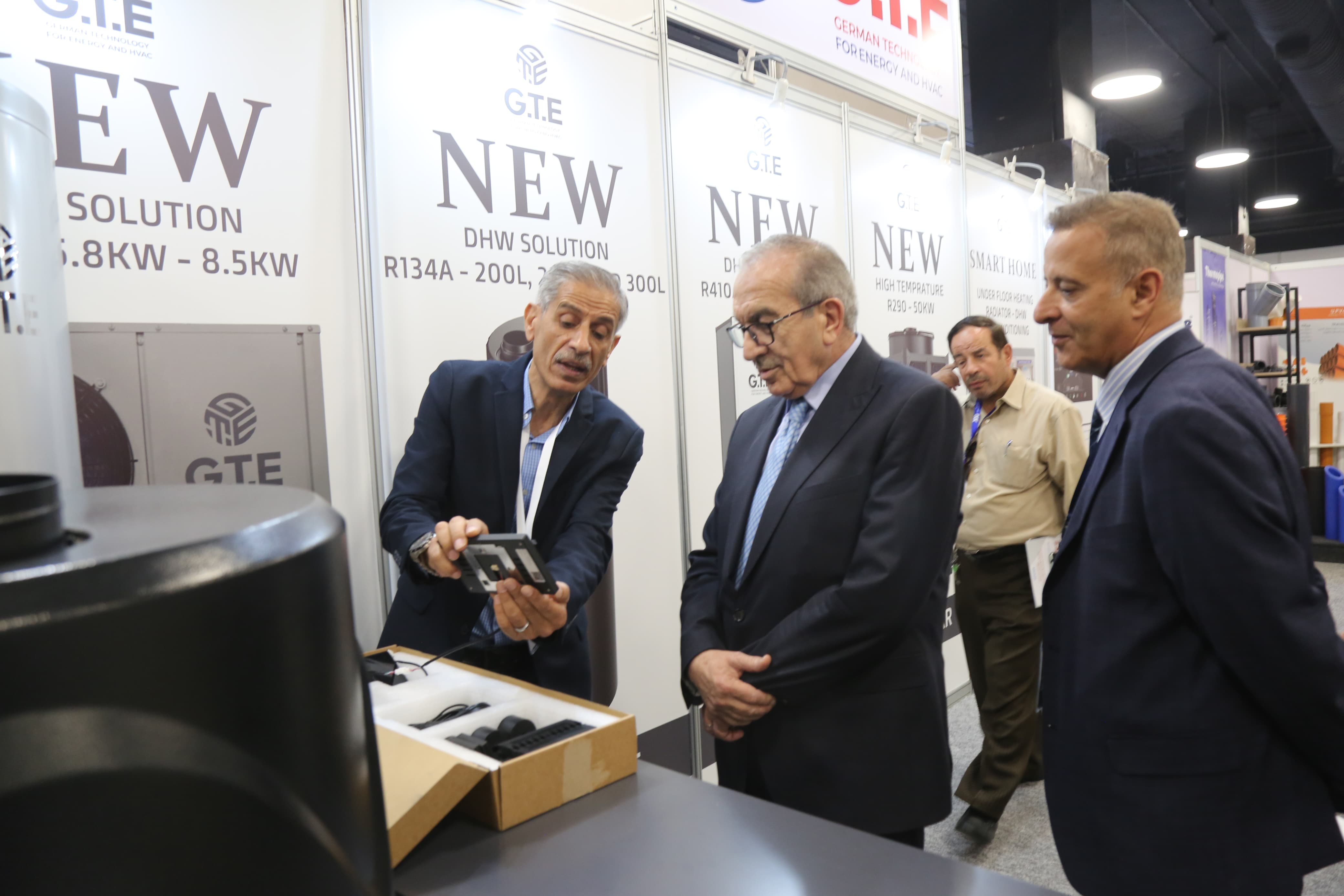 افتتاح المعرض الصناعي التجاري الهندسي جايمكس2025